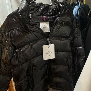 Authentic Black Moncler Maya Hooded Short Down Puffer